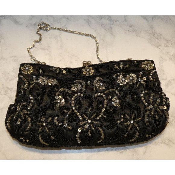 Vintage Black and White Beaded Clutch handbag with Metal strap - Picture 2 of 4